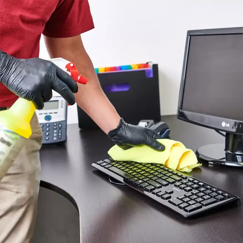 Büro- & Praxisreinigung